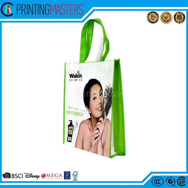 Laminated Non Woven Folding Zipper Bag With Cheap Price